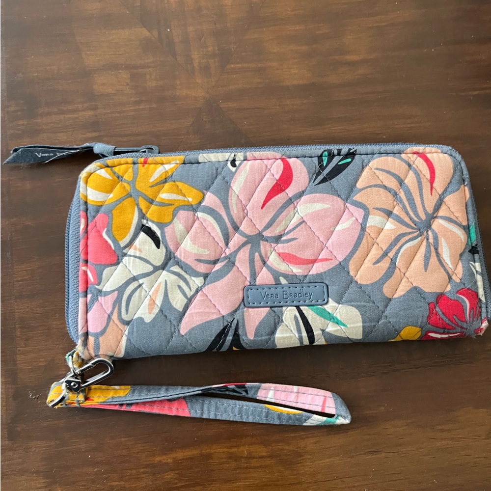 Vera Bradley wallet